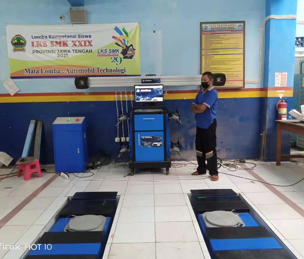 3D wheel alignment repair equipment with vehicle auto data software