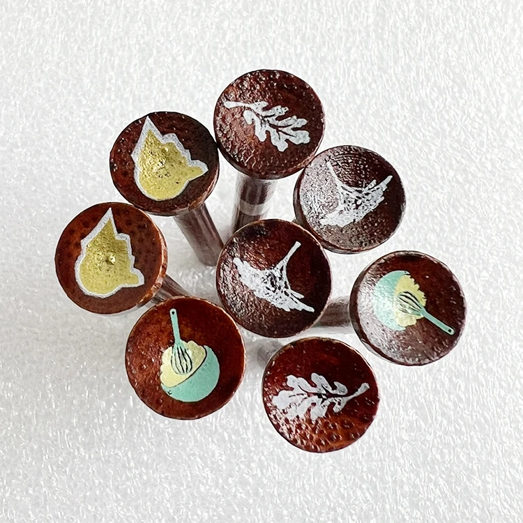 Hot selling kraft bag package 70mm /83mm Natural bamboo Golf Tees with custom logo on top