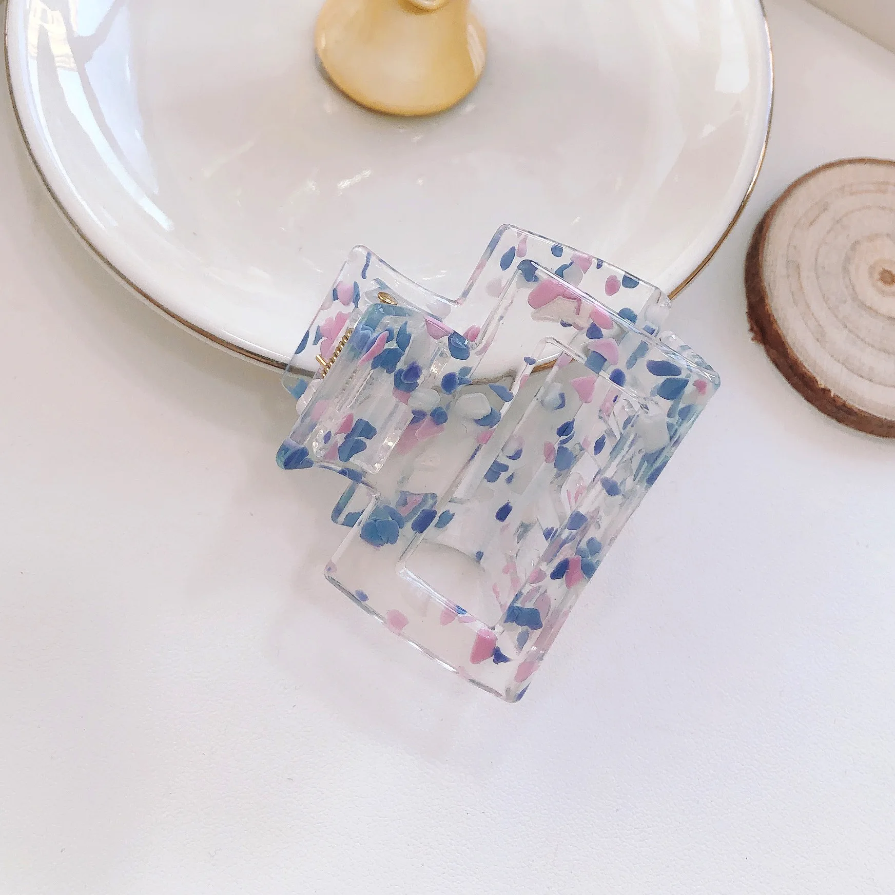 Wholesale products large hair claw clips women korean fashion acetate hair claw