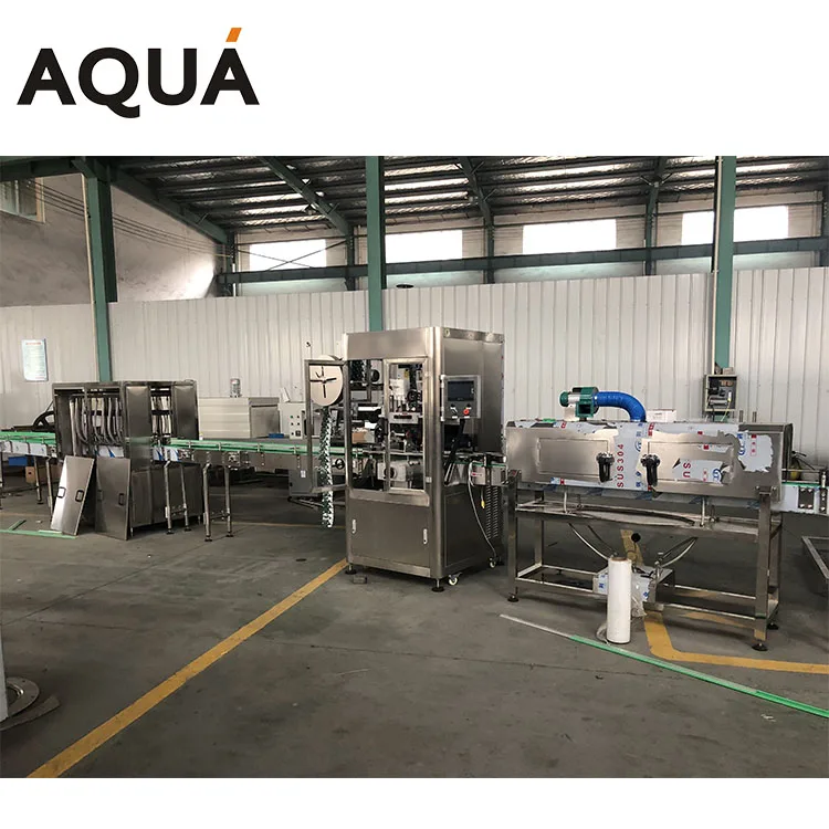 Automatic PET Bottle Sleeve Label Machine With Shrink Heating Tunnel