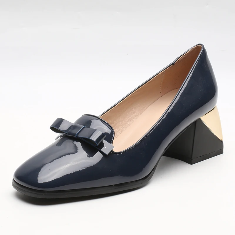 
 Туфли женские из натуральной кожи, на низком каблуке, размеры 36-40  