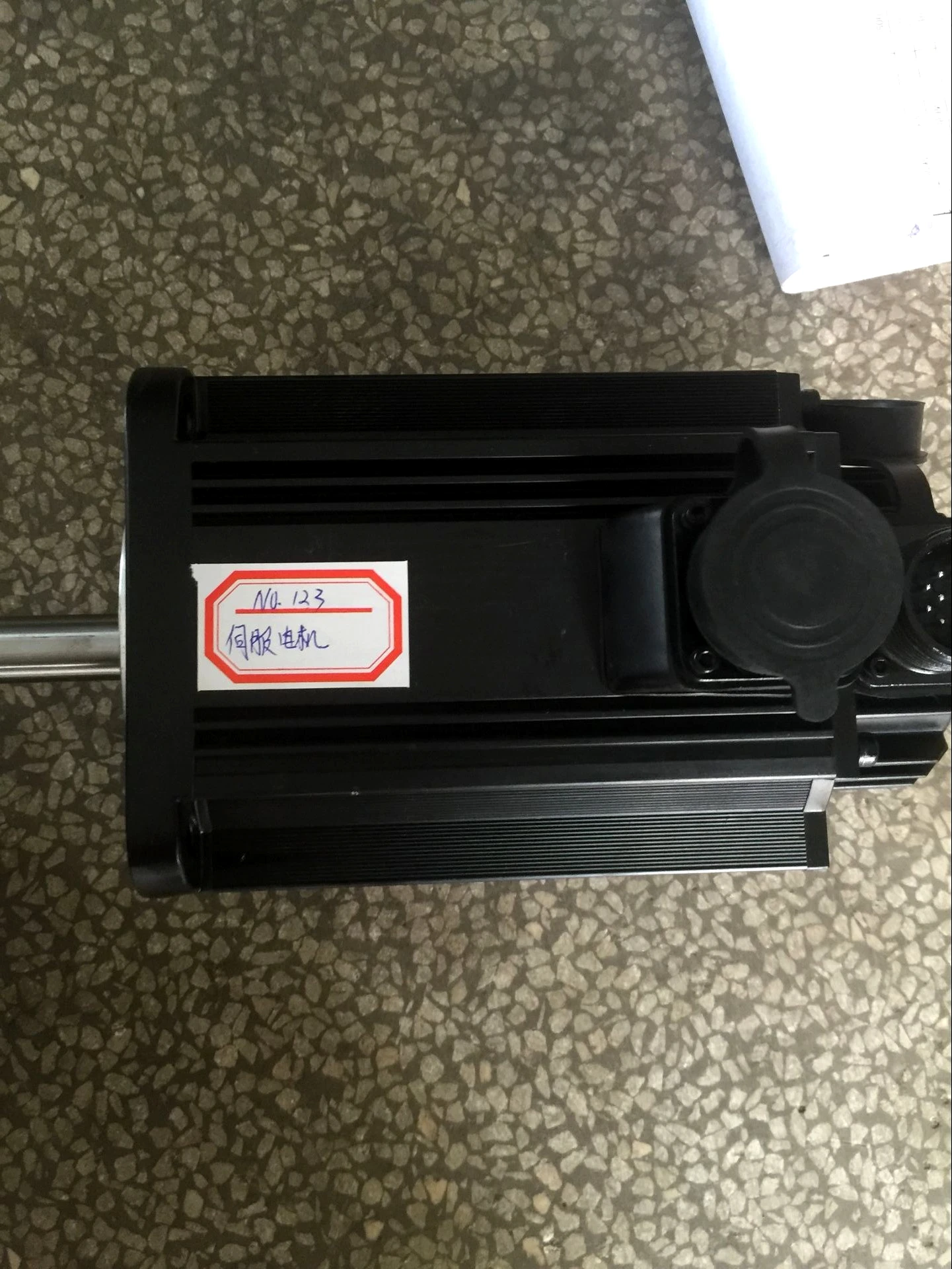 Servo motor Assembling machine Disconnect the CAM seat/With lamp button/Servo motor