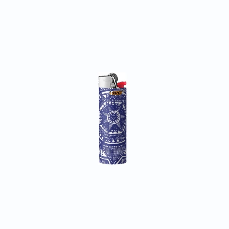 3 фиолетовые зажигалки BIC обычного размера