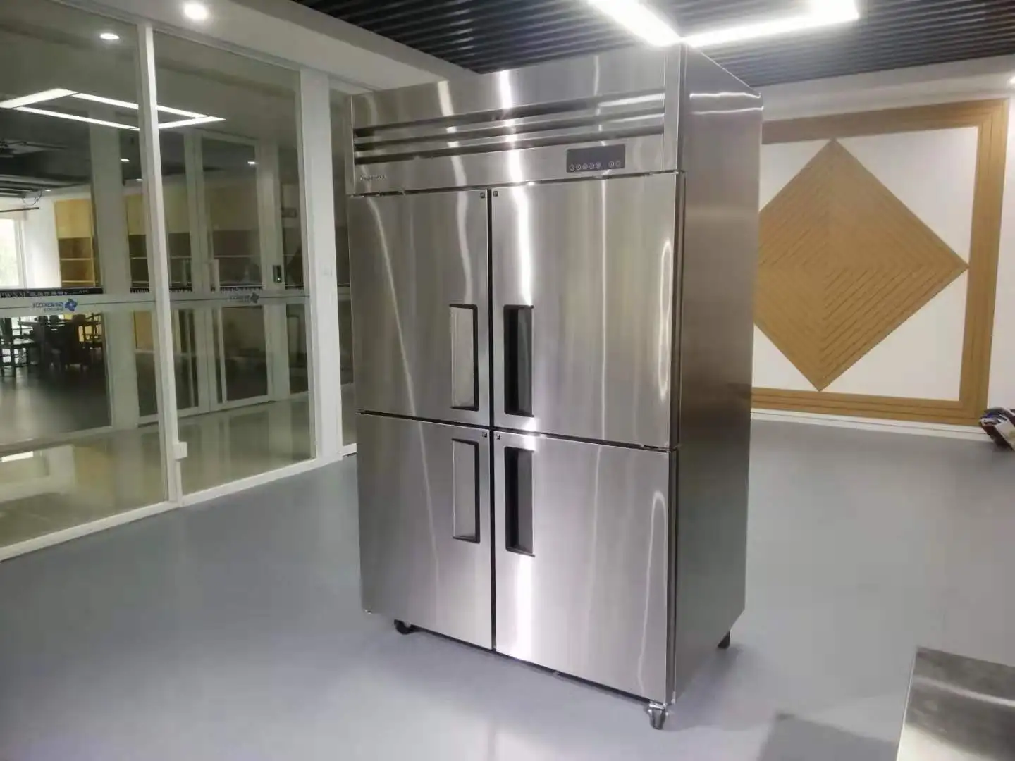 Commercial 4 Door Stainless Steel Hotel Restaurant Kitchen Vertical Fridge Deep Freezer Refrigerator