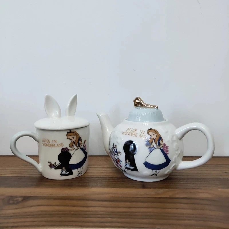 
 Cartoon Beauty Alice in Wonderland Teapot Mug Ceramic Tea Pot Cup Set Creative Xmas Gift  