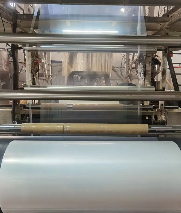 200 micron greenhouse film Pe Clear Plastic Film Roll/100% virgin LDPE greenhouse covering film for covering roof,greenhouse film145,200 Micron Greenhouse Film,Greenhouse Covering Film,Pe Clear Plastic Film Roll