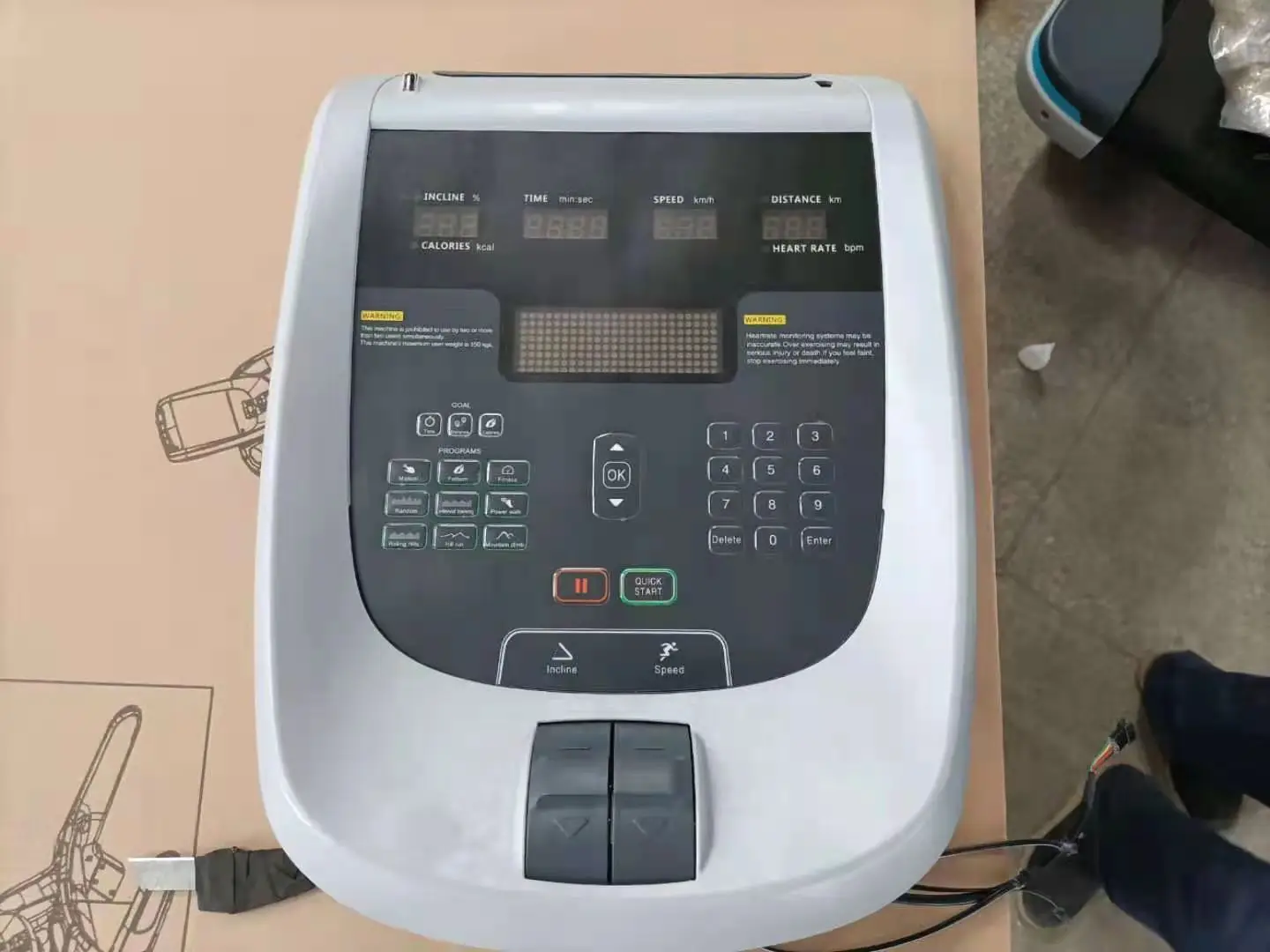 Low Configuration Cardio Training Commercial Motorized 3HP LED and LCD Screen Treadmill For Gym