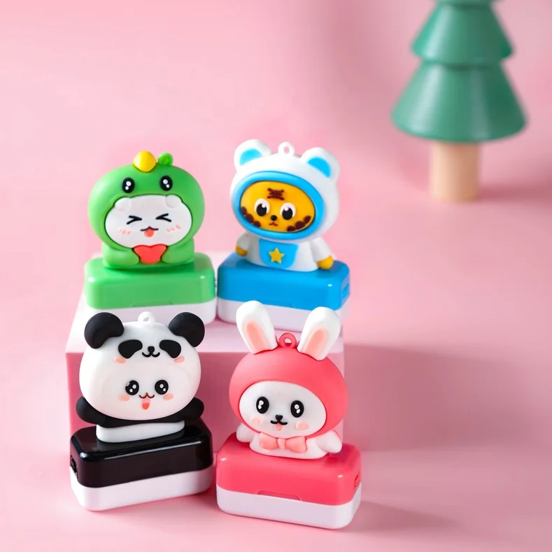 2022 New Arrival Cute Animal Design Fabric Ink Signature Self-inking  Baby Name Stamp Kids Clothing Name Stamps