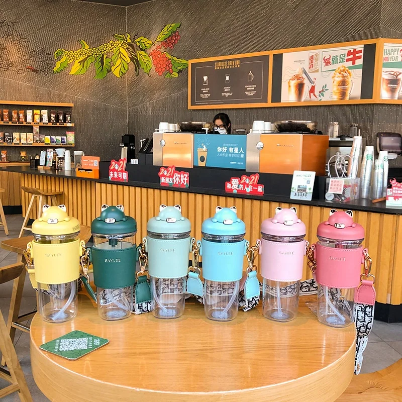 
Hot Sale 550ML Back To School Children Bpa Free Eco Friendly Sports TRITAN Plastic Water Bottles With Straw 