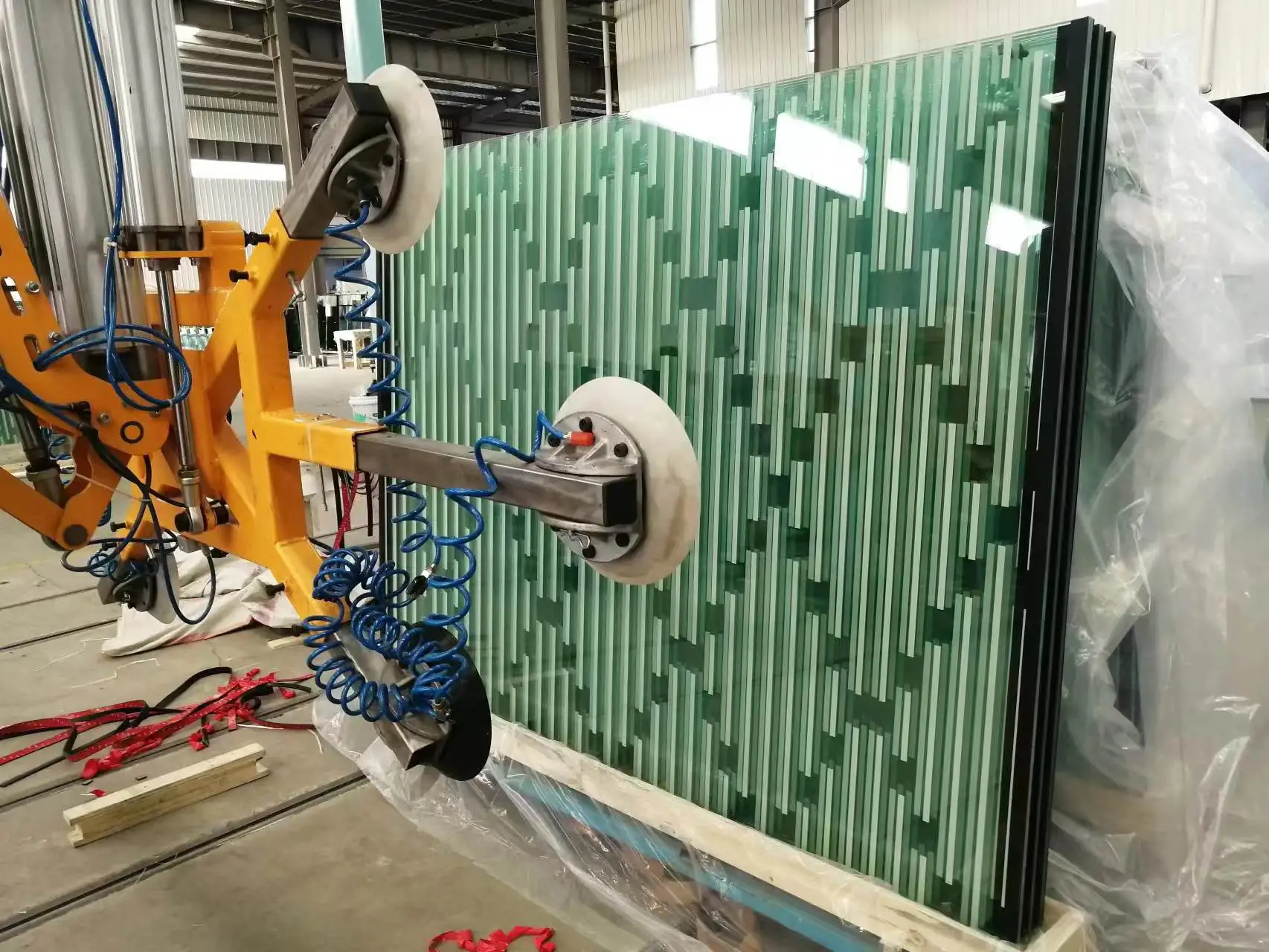 clear laminated glass 55.2 66.2 44.2 6.38 10.38 6 8 16mm 12 13.52 17 mm low iron polished edge tempered triple laminated glass