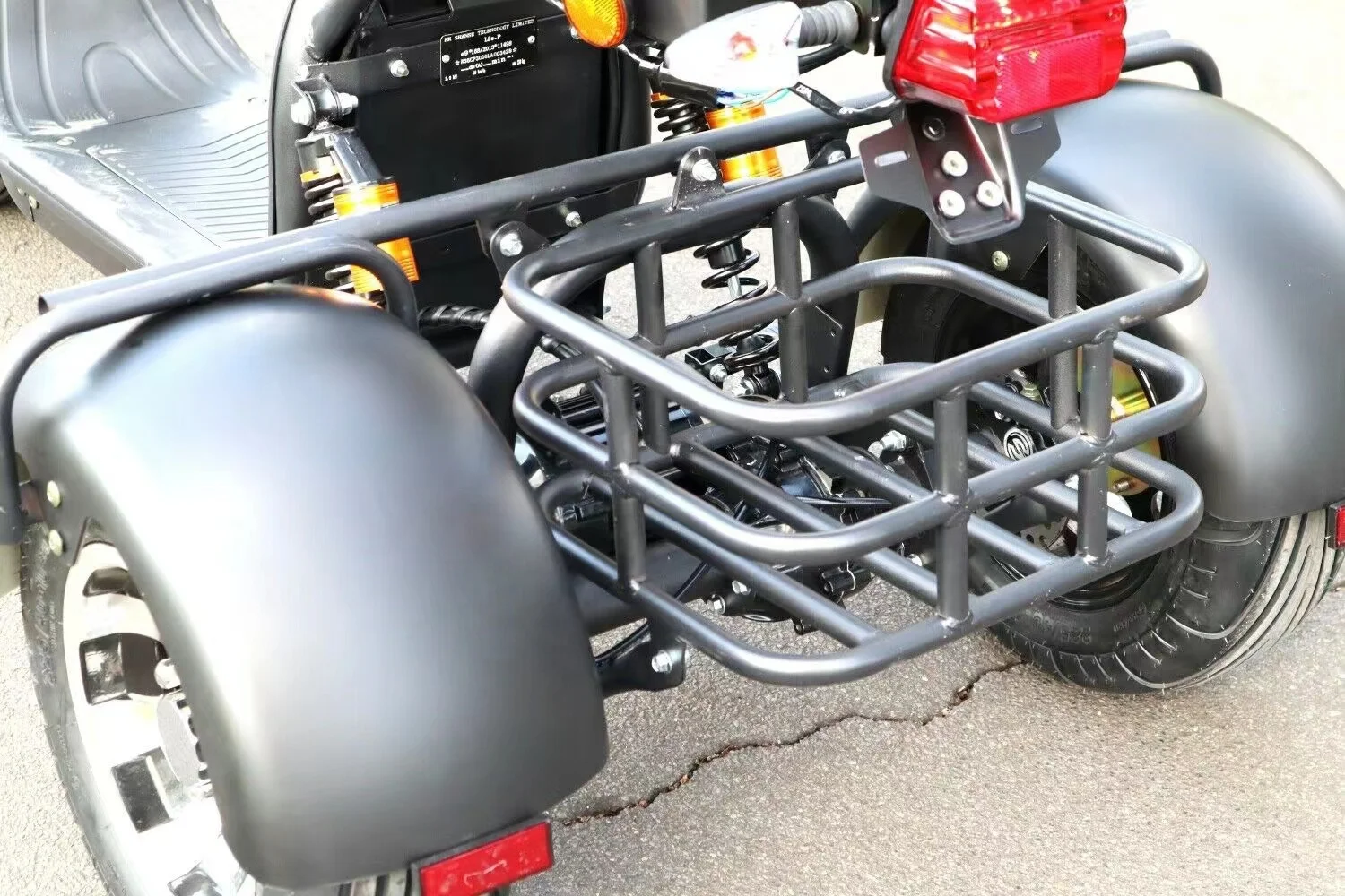 Adult citycoco three wheel electric scooter EU stock with rear basket 1500w 45km/h Netherlands Poland in stock