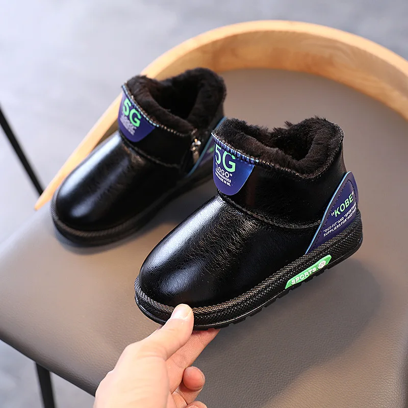 2021 high quality latest style children snow shoes Anti-slip Waterproof kids snow ankle boots Warm Winter Booties