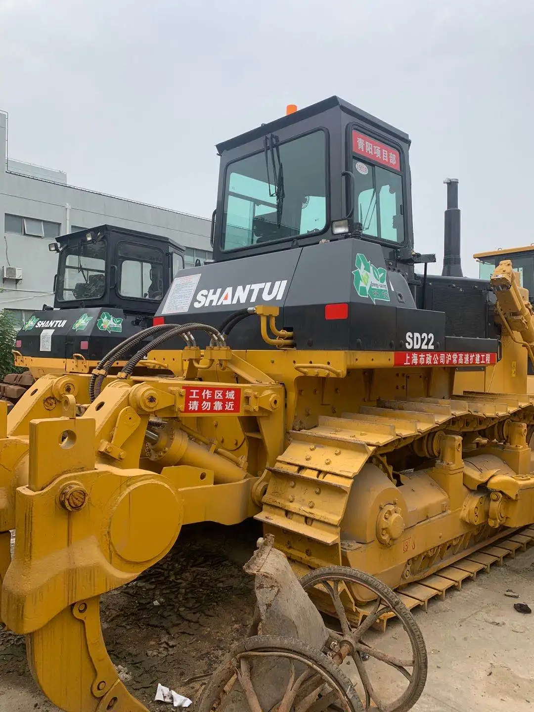 USED  CHINA SHANTUI SD22  CRAWLER  BULLDOZER  SALE