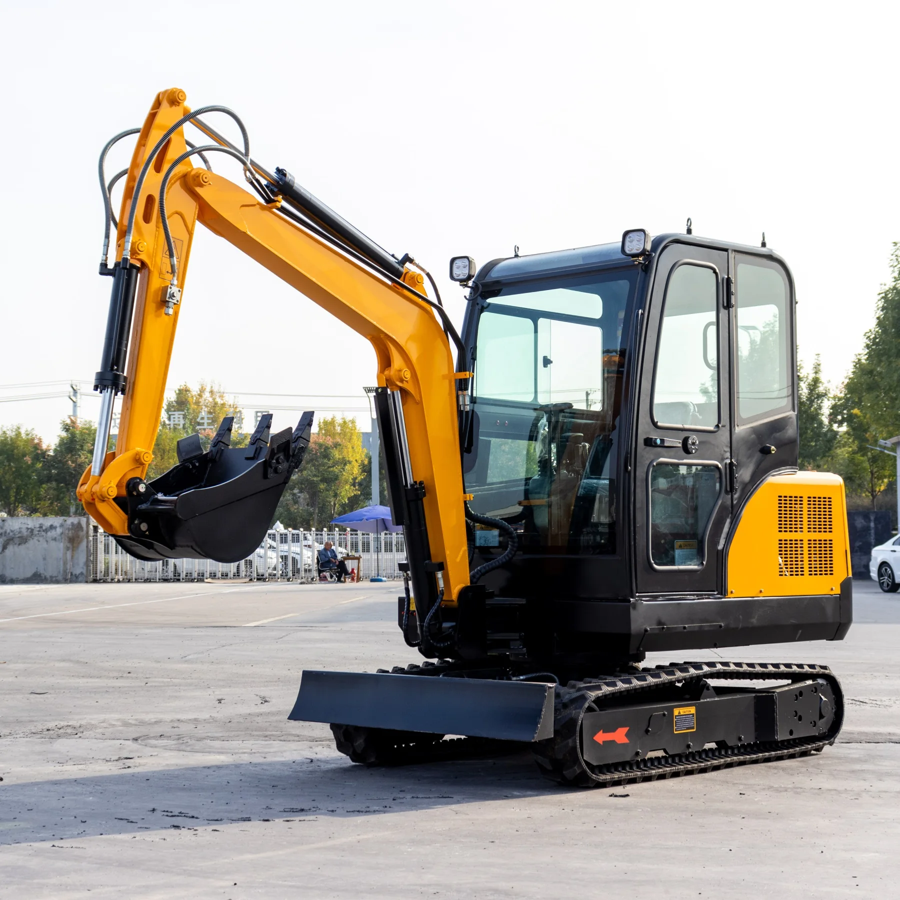 China Cheap Small Digger Wholesale with Cab Mini digger excav Micro Digger Minipelle 0.8 Ton 1 Ton 2 Ton For Sale