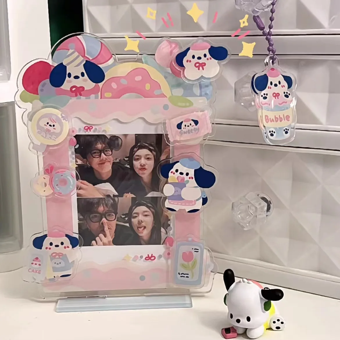 Wholesale Price Custom KPOP Star Keychain Acrylic Charm Clear Acrylic Keychain Lyrics Keychain Sanrio