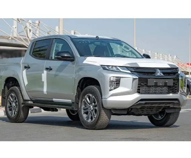PERFECTLY USED MITSUBISHI L200 SPORTERO DC 4X4 AVAILABLE FOR SHIPPING