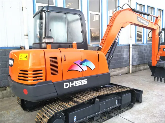 Б/у б/у мини-экскаватор doosan dh55 cons doosan55 5-тонный экскаватор с лопастной экскаватором 5 тонн