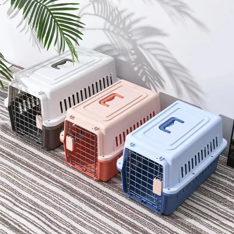New Luxury Small Pet Flight Case for Cat and Dog Portable Breathable Plastic and Metal Cage with Animal Pattern for Going out