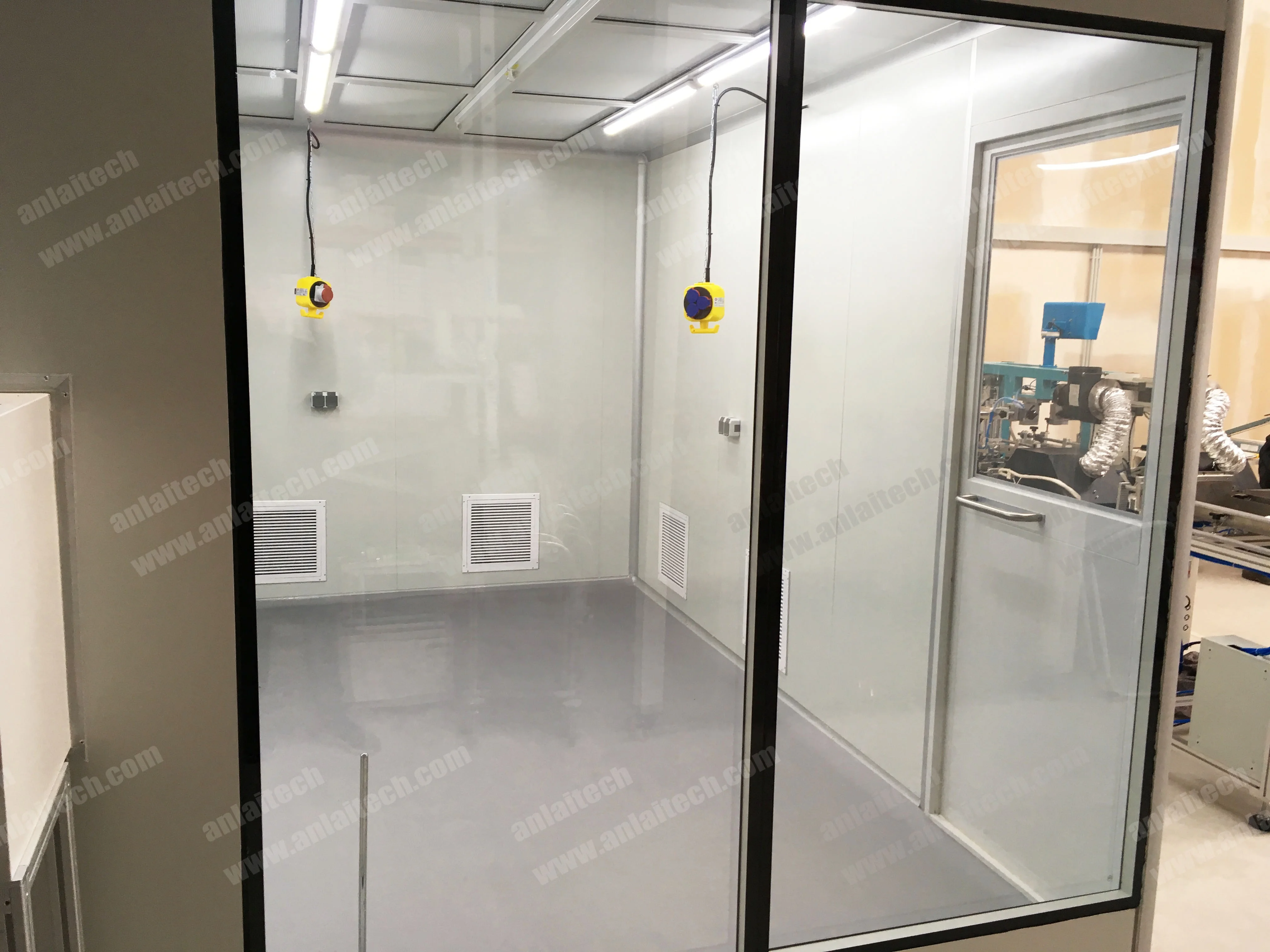 Factory Price Portable Clean Room Booth  Class 100 Modular Mini Clean Room