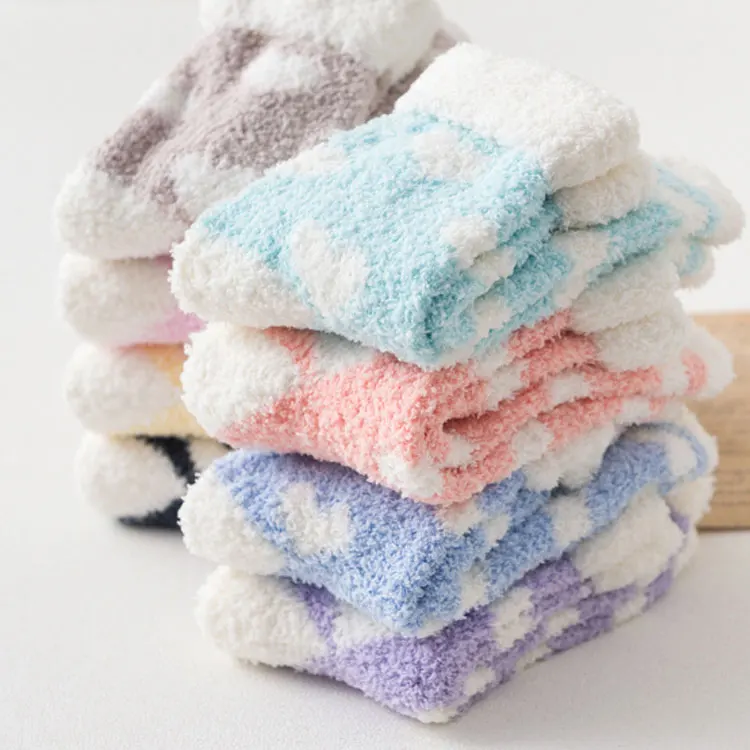Custom Warm Fluffy Fuzzy Socks Dots Fuzzy Microfiber Socks For Woman Wholesale