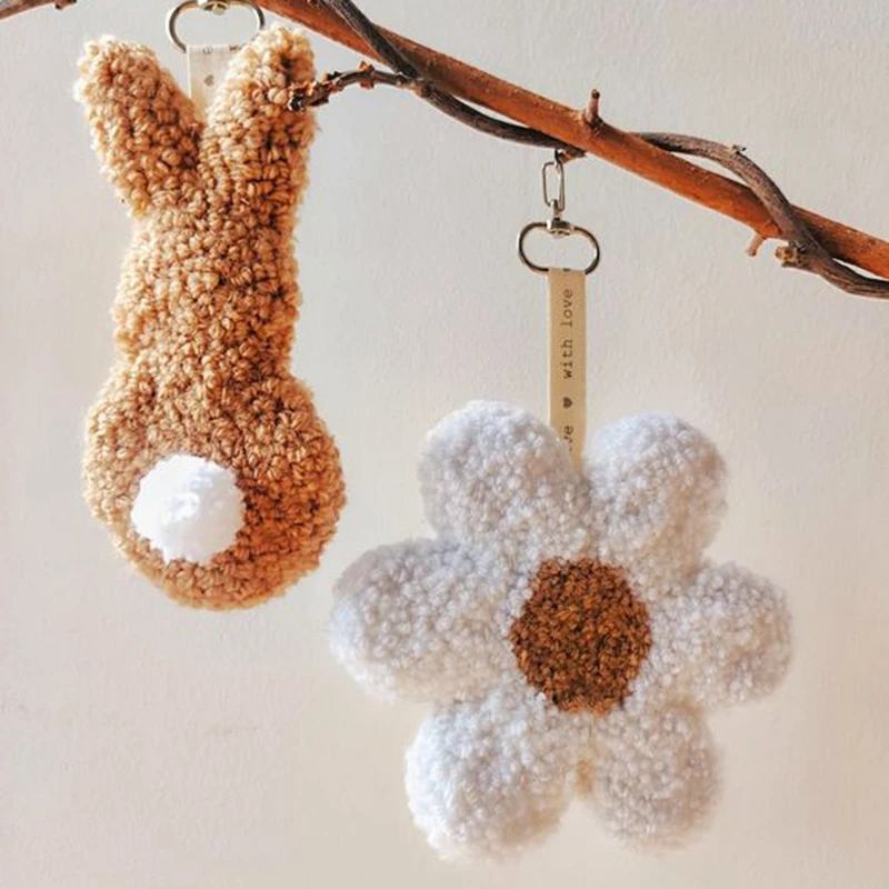 Drop Shipping Key Chain Products Pendant Tufted Plush Punch Needle DIY Kits for Beginner Gifts