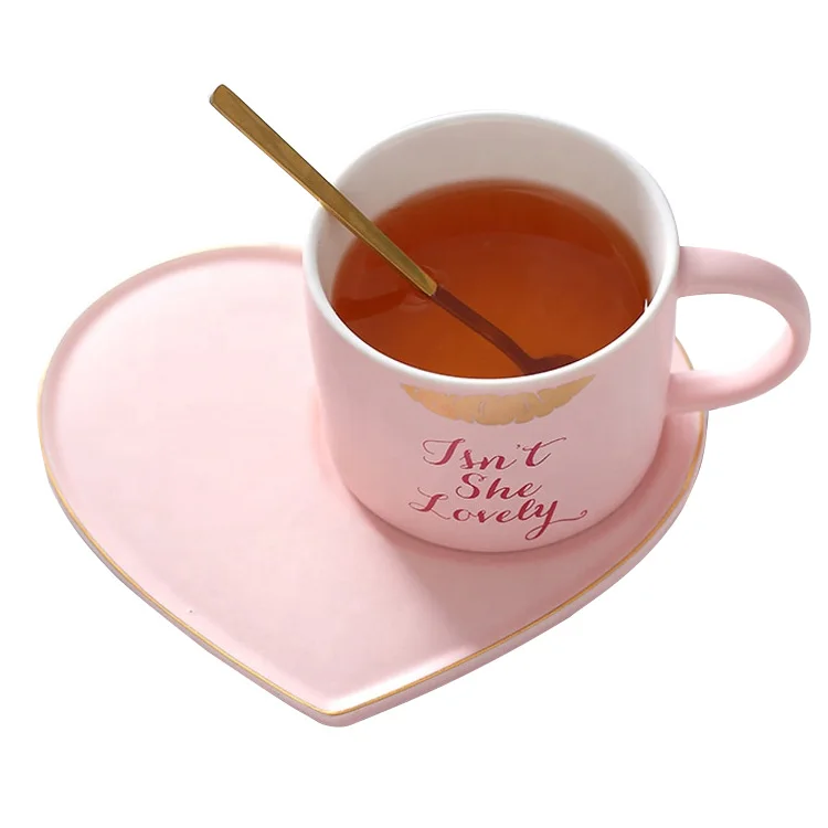 Hot Sale 420ml Pink Heart Shape Porcelain Coffee Cup And Saucer Set Red Heart Shaped Coffee Cup And Saucer