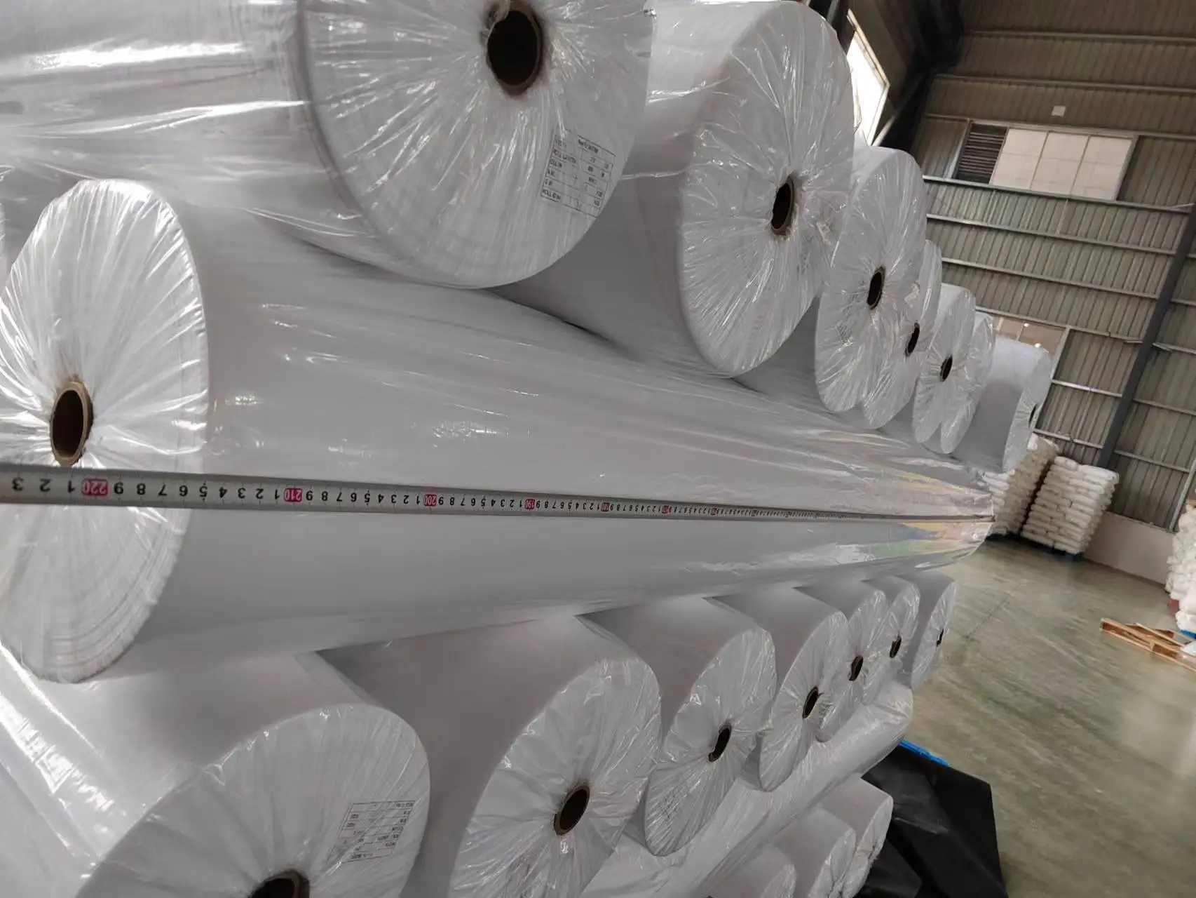 Raw material of PP Polypropylene Spunbond Non Woven Fabric for shopping bag disposable underwear and  disposable bed sheet