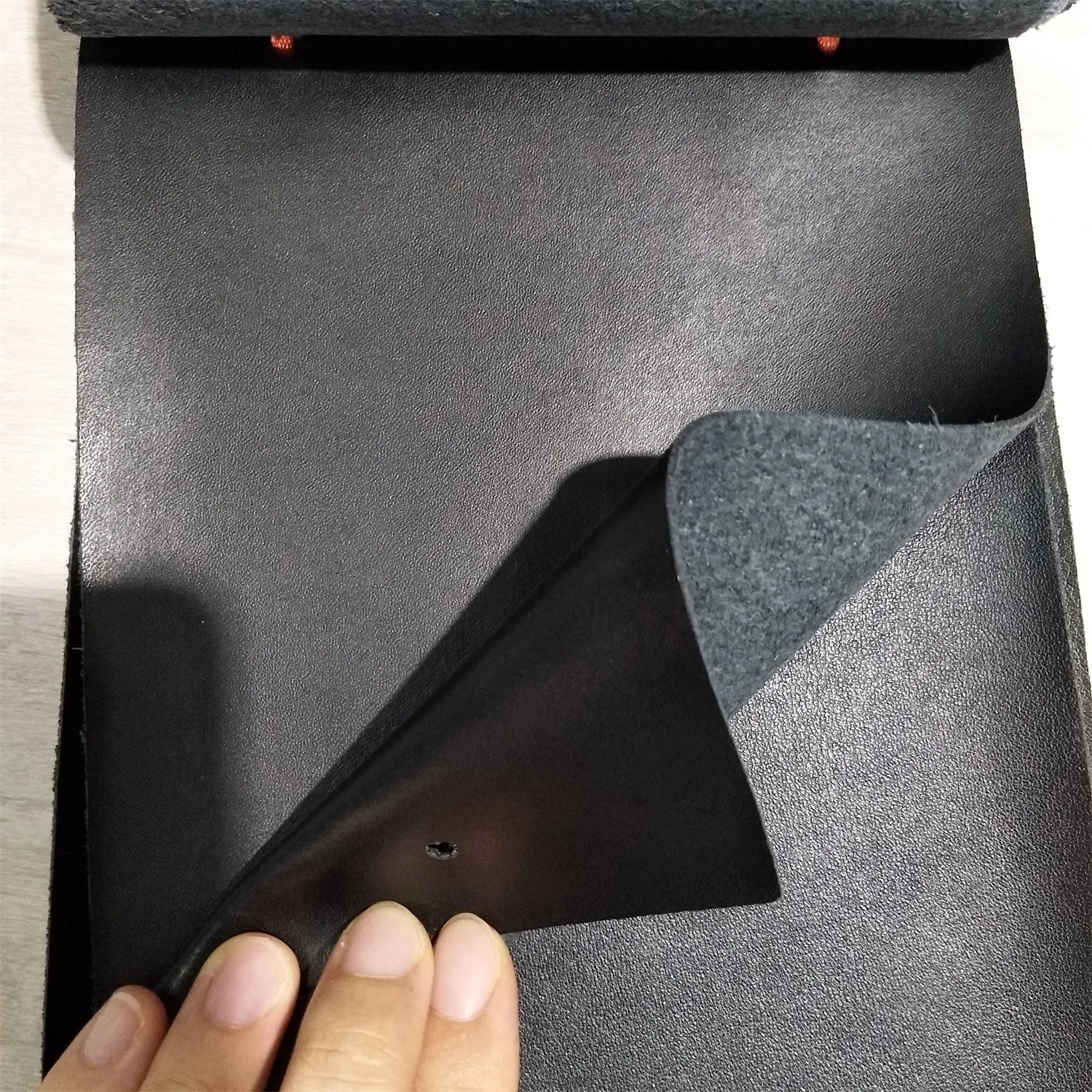 Nice Leather Feeling Black Modern Recycled Ecological Real Genuine Leather for Making Loaf Shoes Brogues