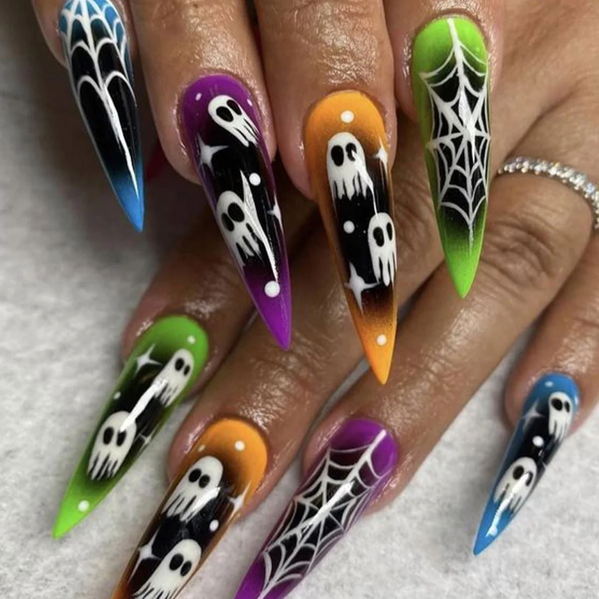 Halloween Press on Nails Almond Halloween  Nails Halloween Gothic Ghost Pumpkin Spider Web Acrylic Nails Ghost False Tipss