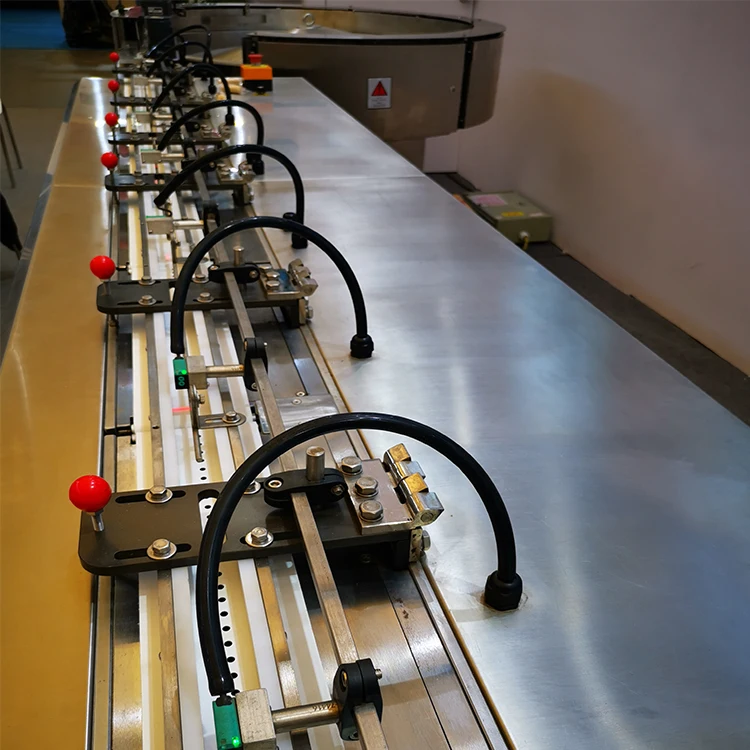 Automatic Food Powder Pillow Horizontal Flow-pack Packing Machine Candy Chocolate Biscuit food Packaging Machinery