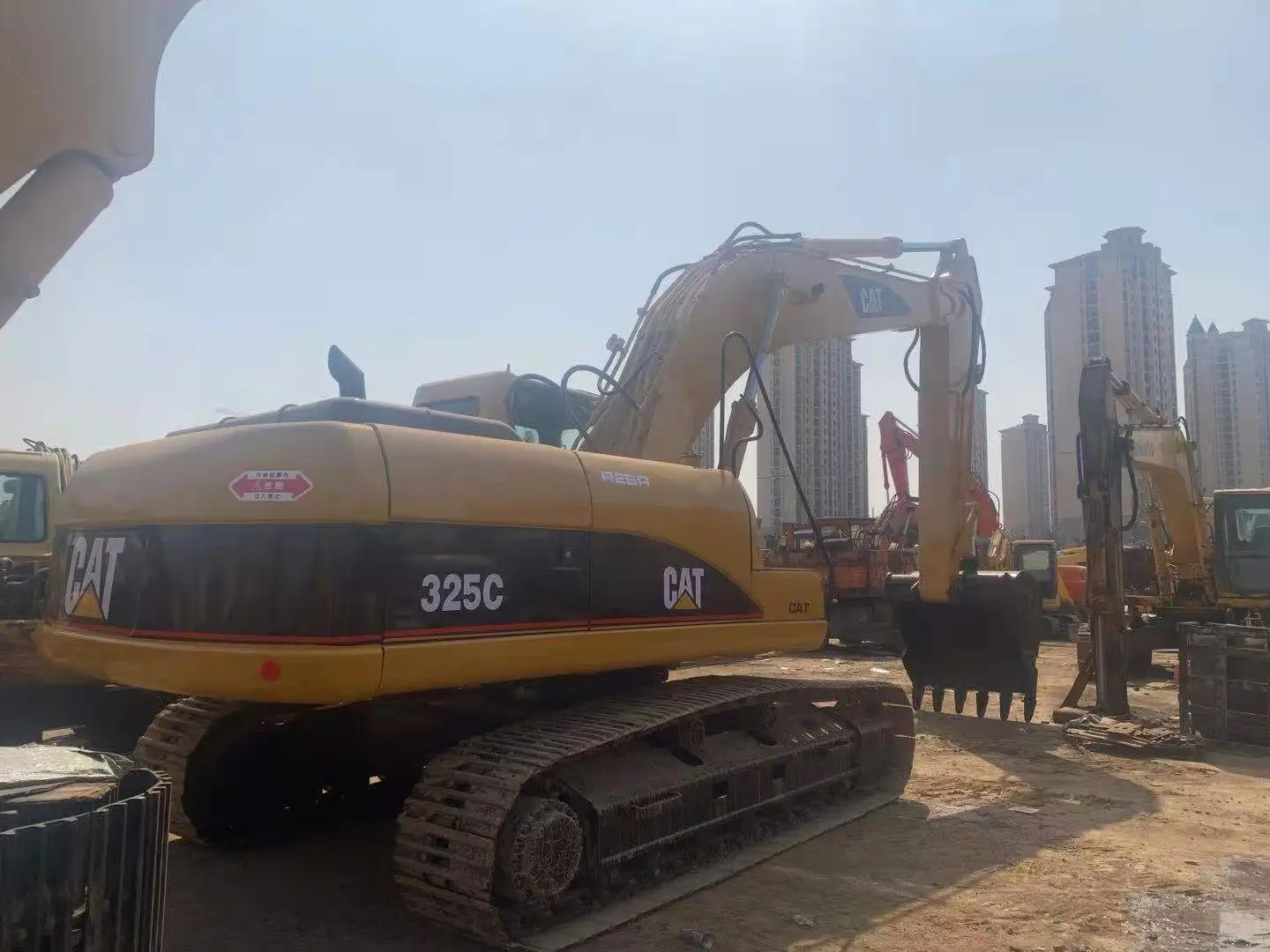 High Quality CAT Used Caterpillar 320 325 330 324 329 Excavators Japan Cat 320gc 325C Excavator for sale