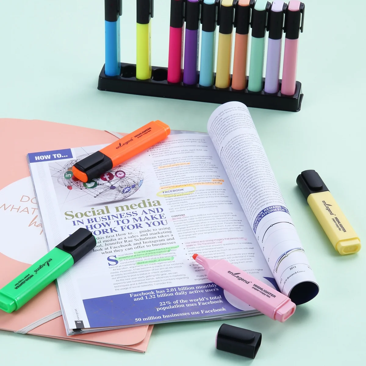 Practical Highlighter Marker Pen Set: Square Barrel Design in Classic Style with 12 Colors