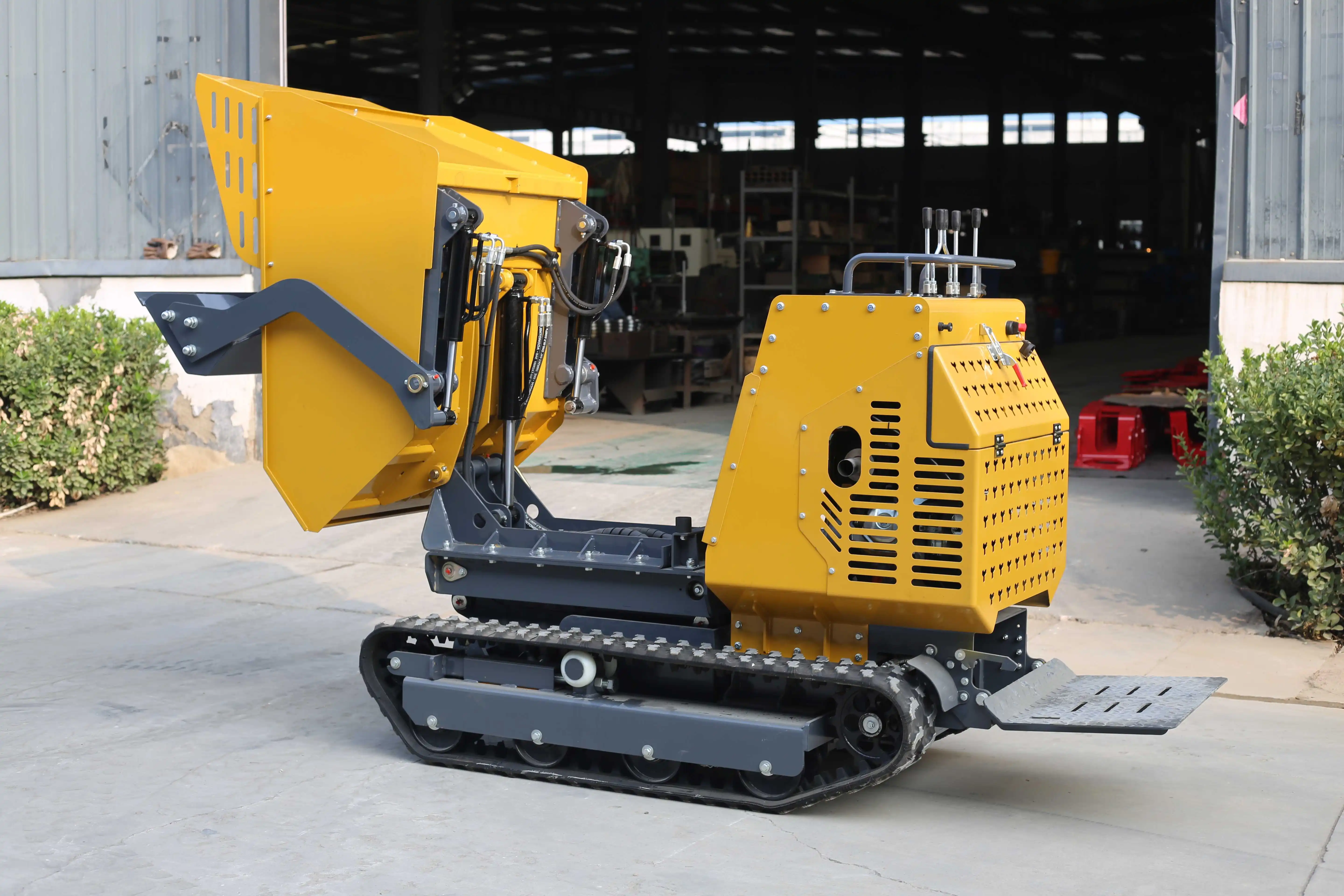 Dumper Truck China Multifunctional Crawler Dumper Truck  mini Transporter Payload Power Concrete Buggy Pedestrian Dumper Truck