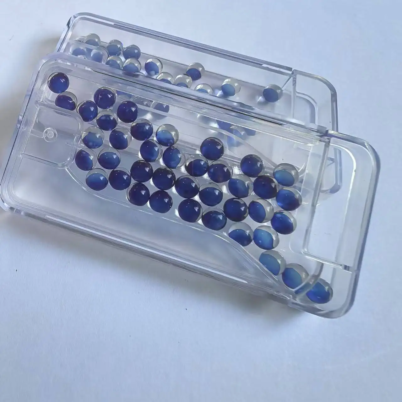 Hot selling sugar free mint flavor fresh breath explosion bead candy kissing candy bulk $230 per kilogram