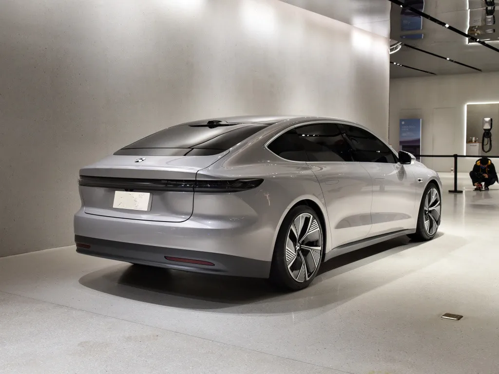  Роскошные китайские электромобили NIO 4X4 drive
