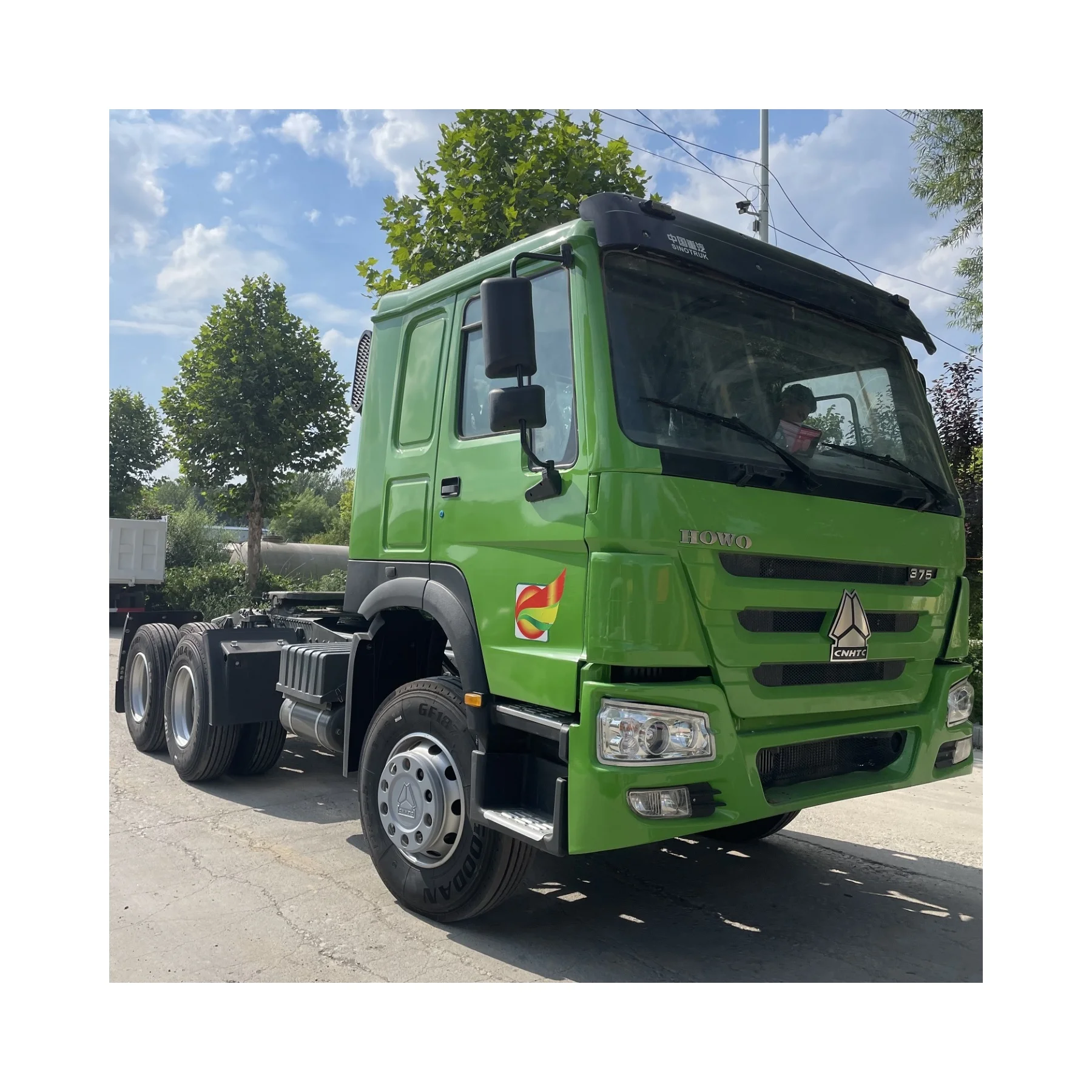Sinotruk HOWO  6x4 Used Tractor Truck 371/375/420hp Truck Head 10 Tires Used Trailer New Diesel Engine Manual Hydraulic In Stock