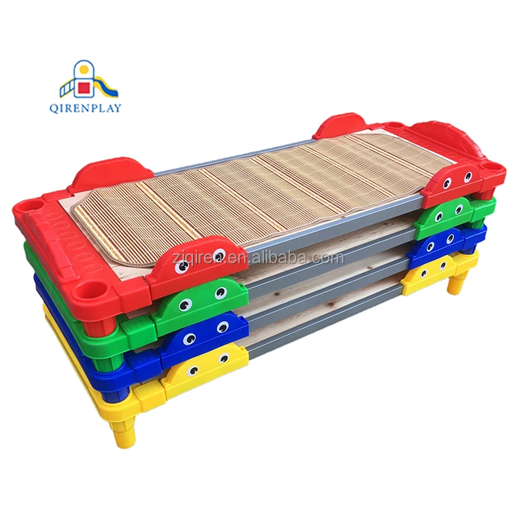 Kindergarten furniture products daycare beds kids bed Stack bed with guardrail for children