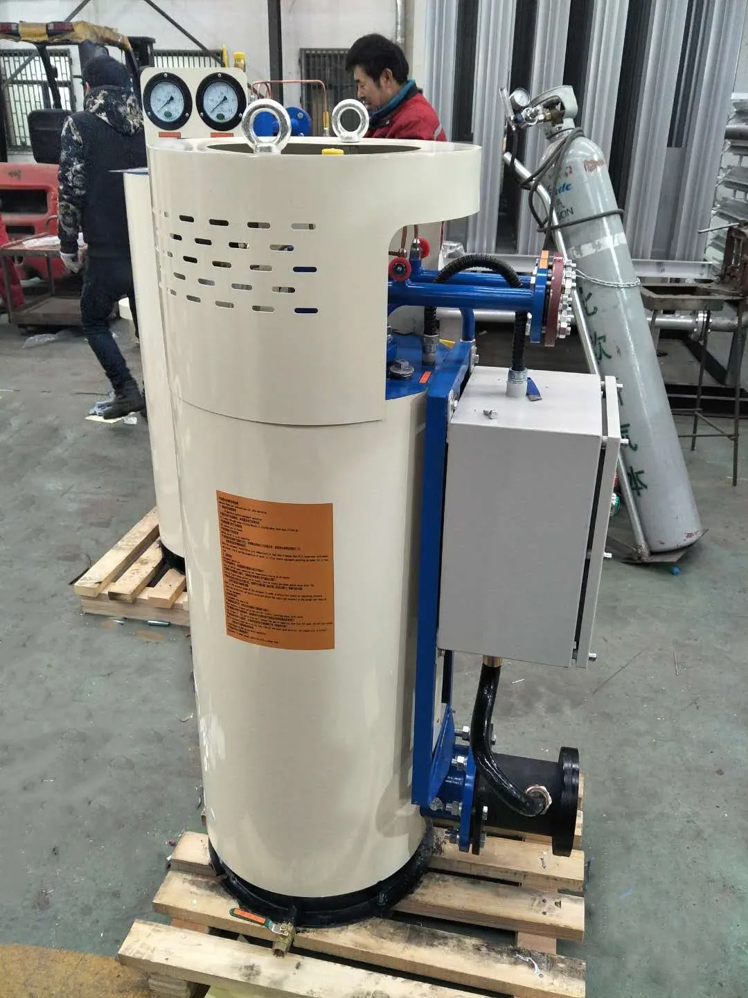 200kg/H Low Pressure Circulating Water-Bath Vaporizer Gasifier For LPG