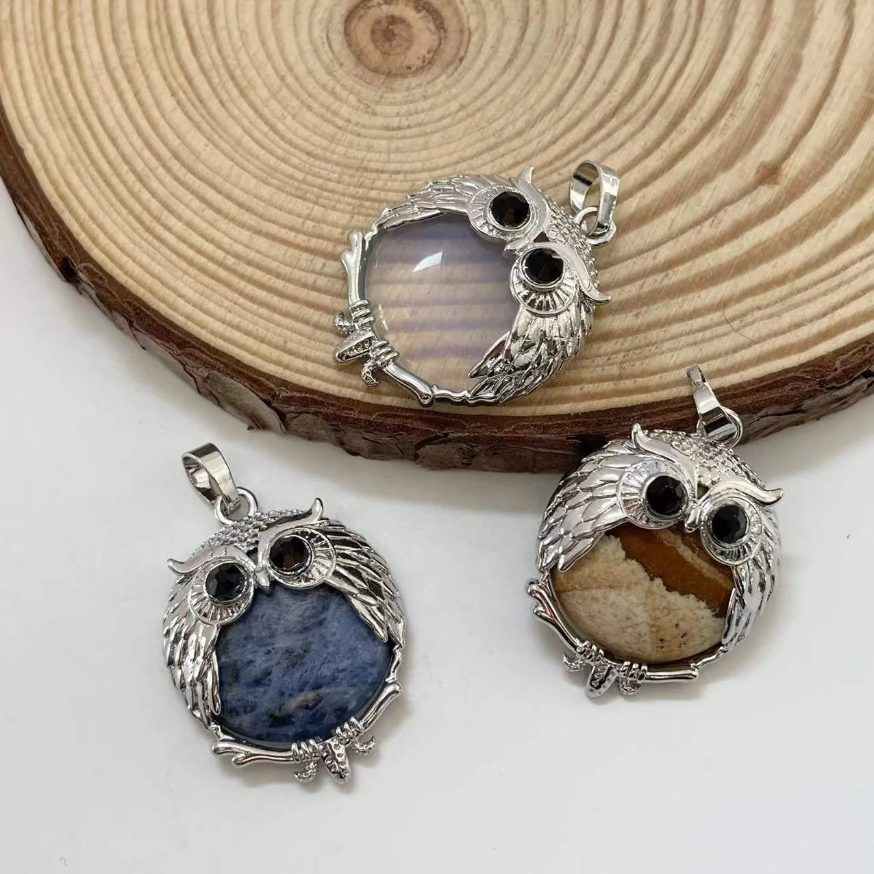 Hot selling healing quartz stones crystal black eye eagle pendant for gift