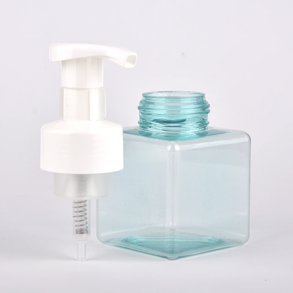 Foshan small soap 250ml 500ml 1 liter blowing machine for pet juice plastic water sauce spray shampoo bottles