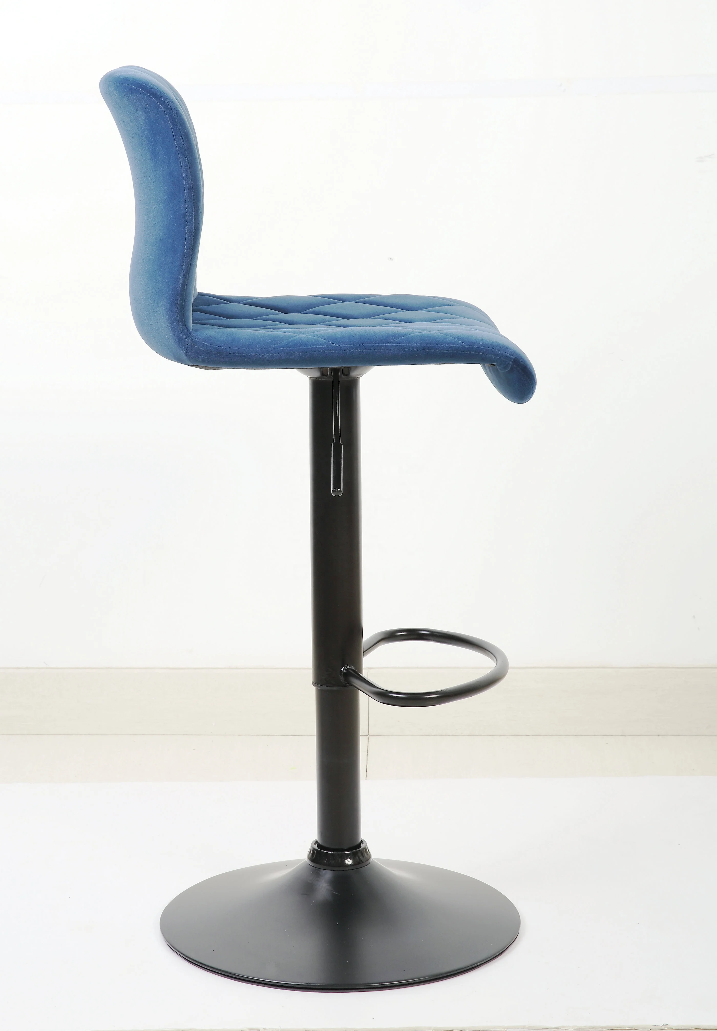 Adjustable height swivel metal frame velvet fabric bar stools chairs for kitchen