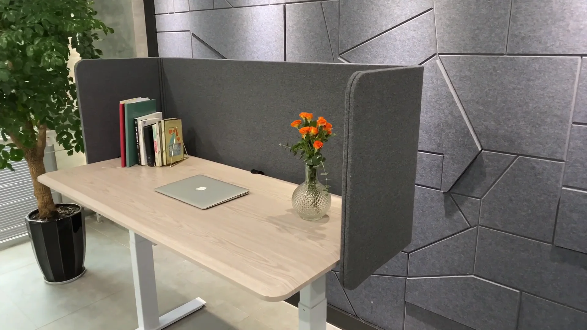 Eco-friendly Material Polyester Fiber PET Felt Acoustic Privacy Screen Partition Soundproof Foldable Workstation Divider Screens