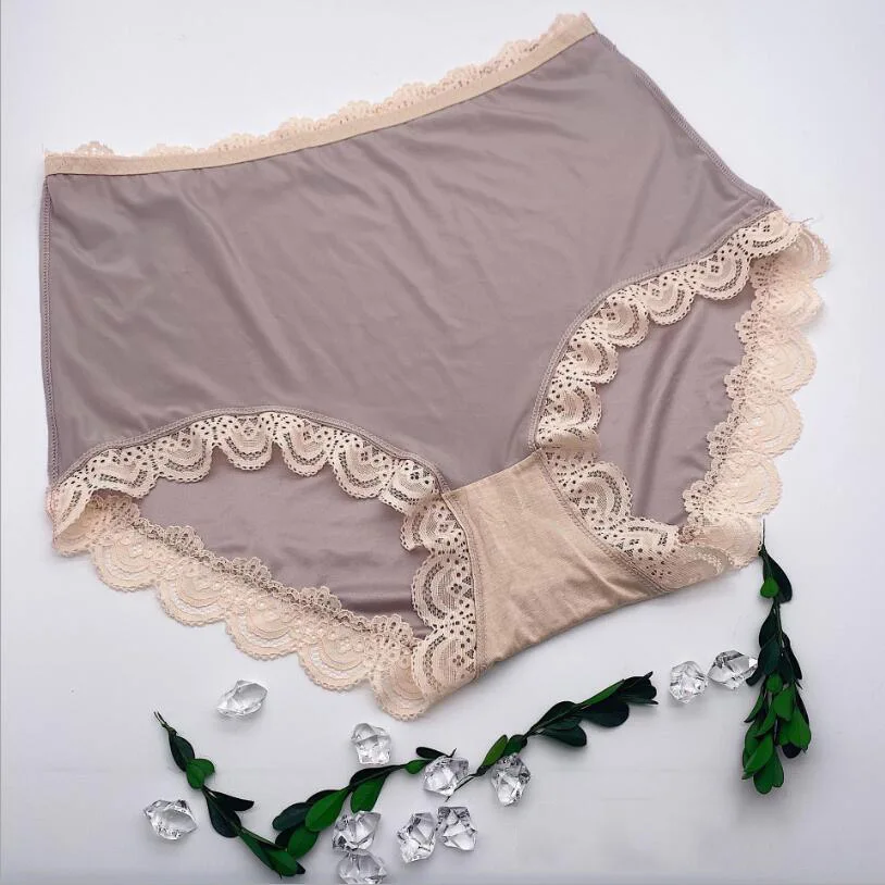 
093 high quality 90-125kg french palace plus size underwear women Ice silk seamless panties lace simulation silk briefs 