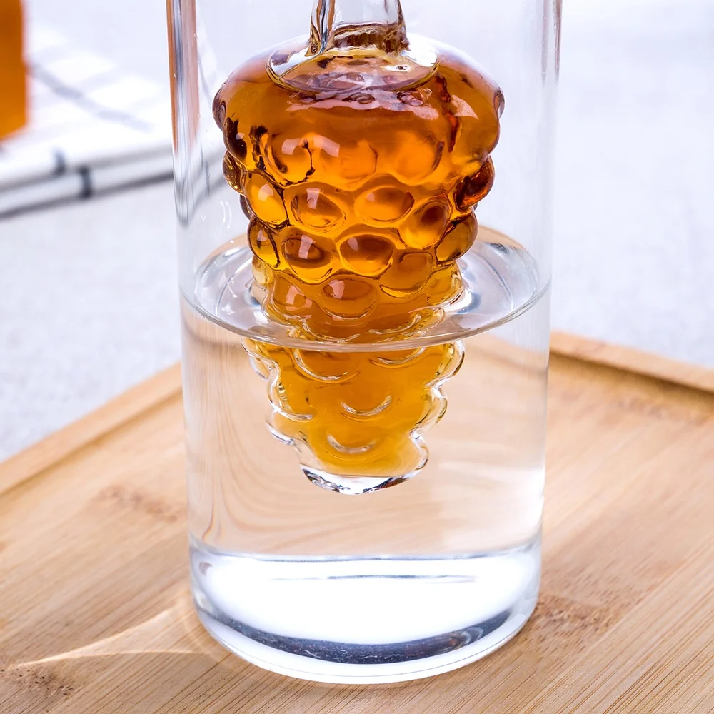 Hot Sale High borosilicate 2 in 1 oil vinegar bottle with Grape shape
