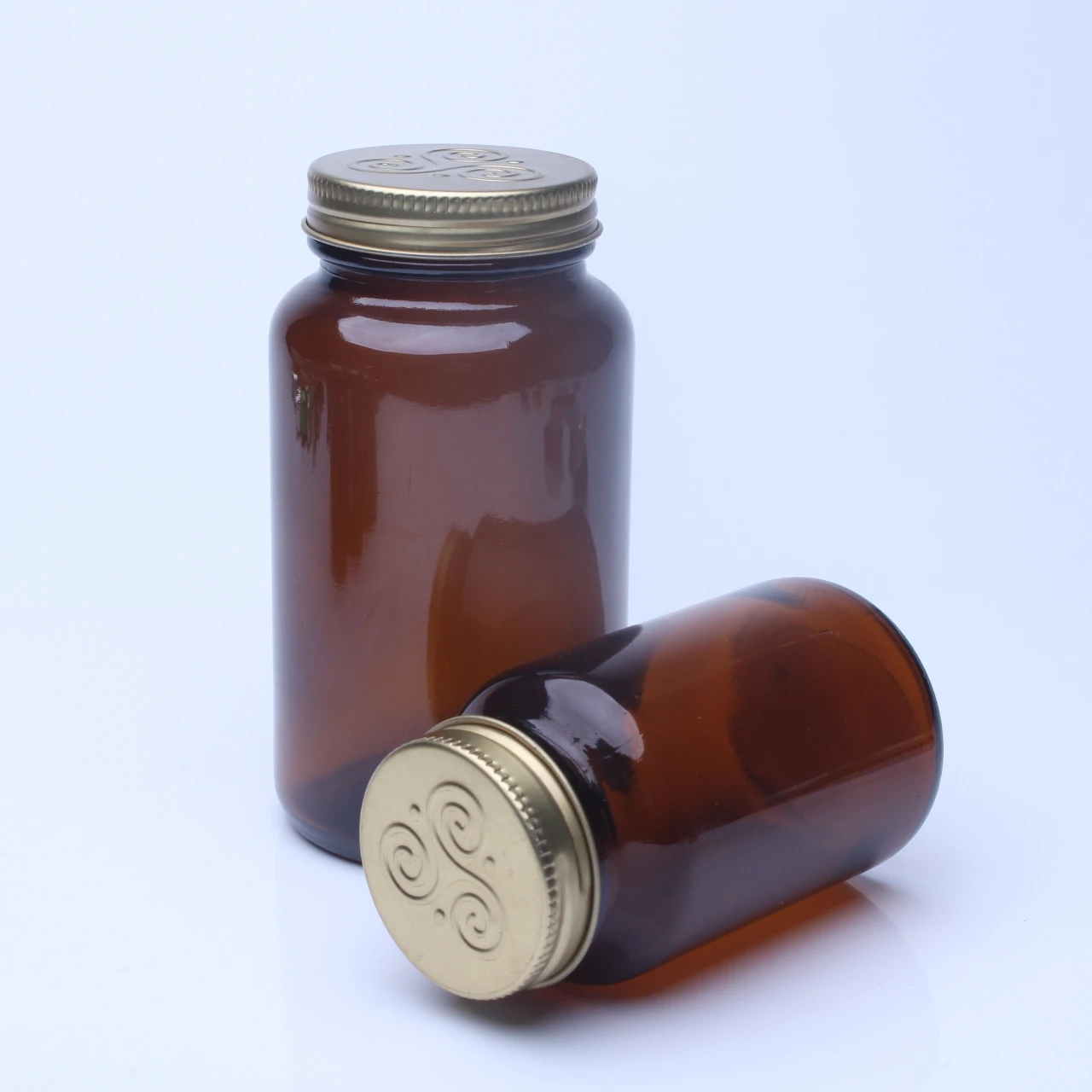Best Selling SCREW CAP  Glass Dasher Bottle With Shrink Capsule 5oz  Bottle SCREW CAP Glass Roll On Bottle