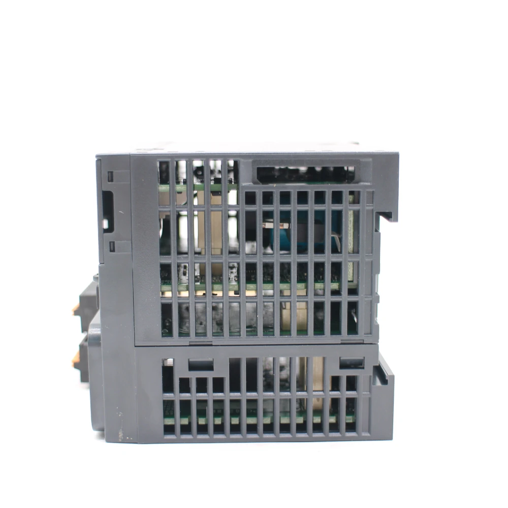 Fast Delivery Programmable Logic Controller PLC Modicon M221 TM221M16RG TM221ME16R TM221ME16RG TM221M16T