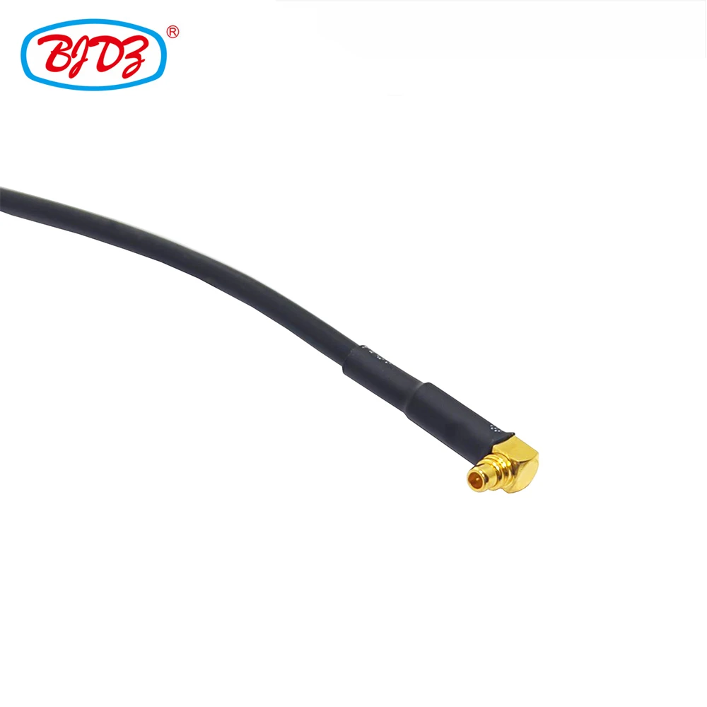 Factory supply MMCX male plug right angle 90 degree to SMA female bulkhead for RG174 rf coaxial Pigtail Jumper extension cable