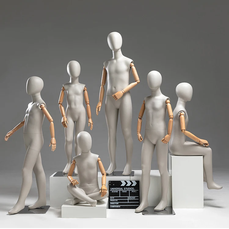 New Fashion Factory Price Grey Fiberglass Kids Mannequin with Wood Flexible Arms Children Clothing Store Window Body Mannequins