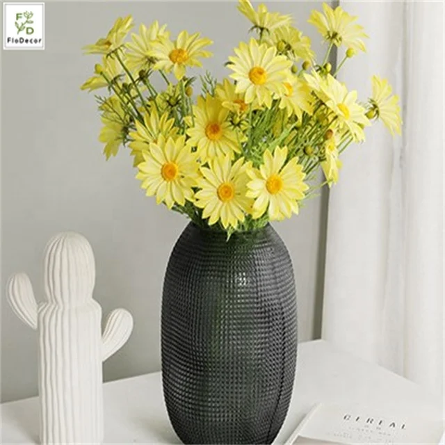 New Arrival High Quality Artificial 4 Heads Latex Daisy Real Touch Flower Yellow For Home Wedding Decoration