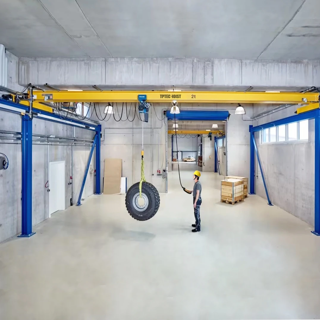 Safe reliable robust 2000 kg  electric chain hoist  smooth operation on free-standing overhead bridge processing crane 2 ton